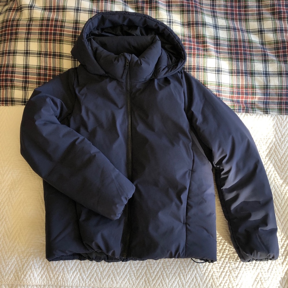 Navy Uniqlo Down Feather Jacket Dettachable hood